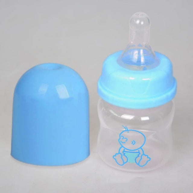 Lovely Baby Mini Portable Feeding BPA Free Safe Newborn Kids Nursing Care Feeder Fruit Juice Milk Bottles 60ML