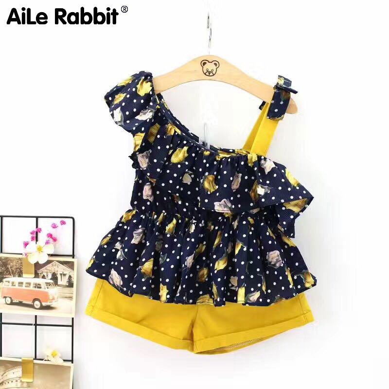 Girls' clothing suit floral top shorts set 2 piece set Chiffon shoulder strap INS popular style children's wear Hot summer sale